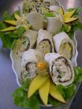 Mango-Chick`n Wrap mit Joghurtcreme und Frühlingslauch